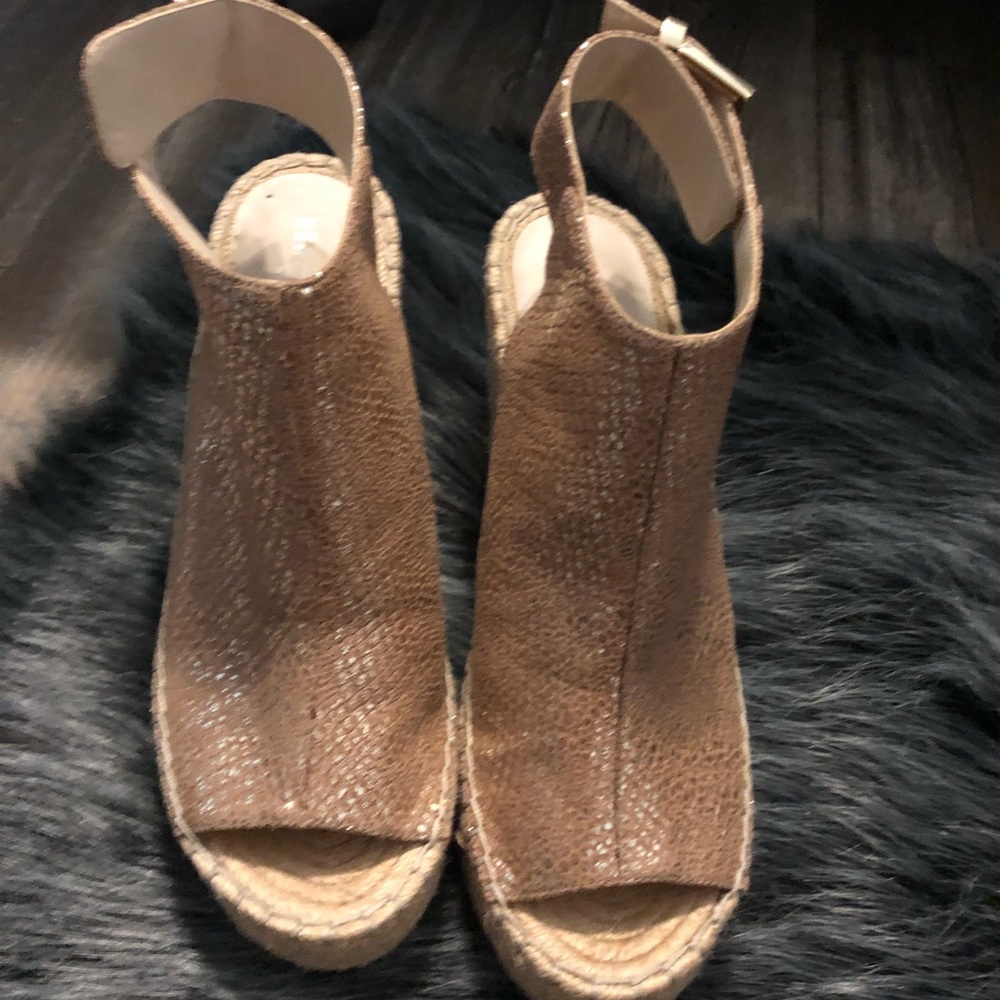 Wedges - Picture 2 of 3